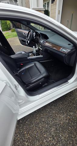Photo of 2014 White Mercedes-Benz E-Class