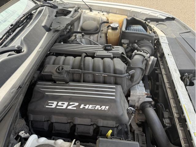 Photo of 2012 White Dodge Challenger