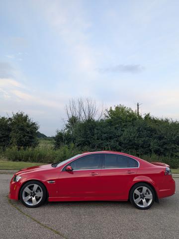 Photo of 2009 Red Pontiac G8