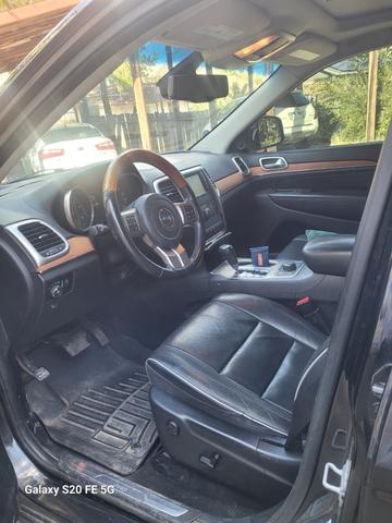 Photo of 2013 Black Jeep Grand Cherokee