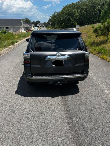 Photo of 2014 Gray Toyota 4Runner