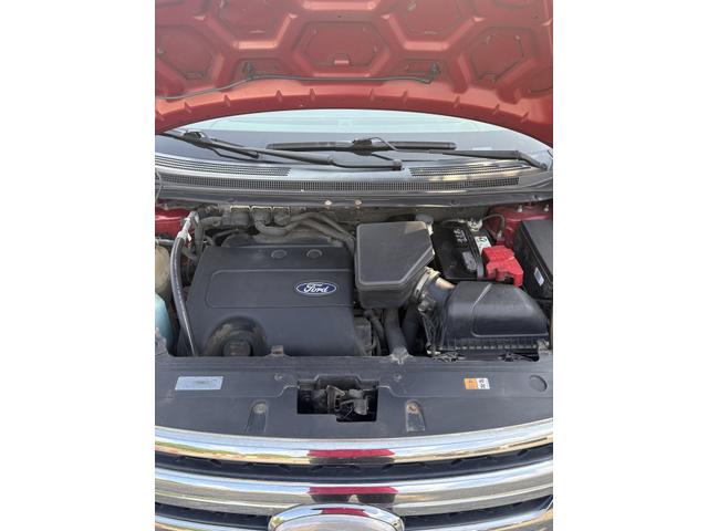 Photo of 2011 Red Ford Edge