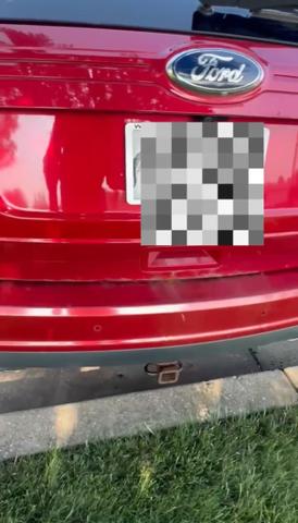 Photo of 2011 Red Ford Edge