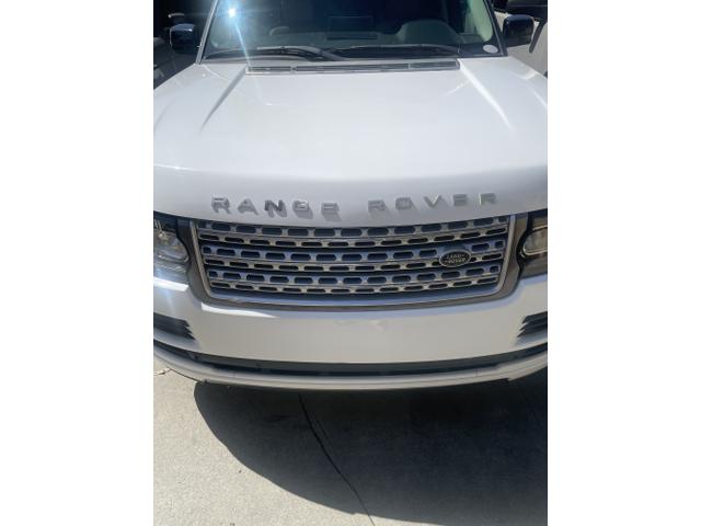 Photo of 2005 White Land Rover Range Rover