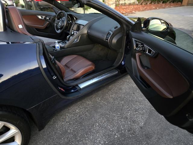 Photo of 2016 Blue Jaguar F-TYPE