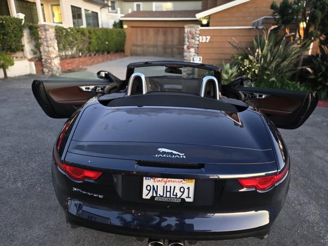 Photo of 2016 Blue Jaguar F-TYPE