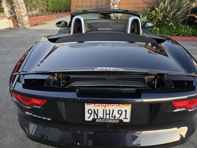 Photo of 2016 Blue Jaguar F-TYPE