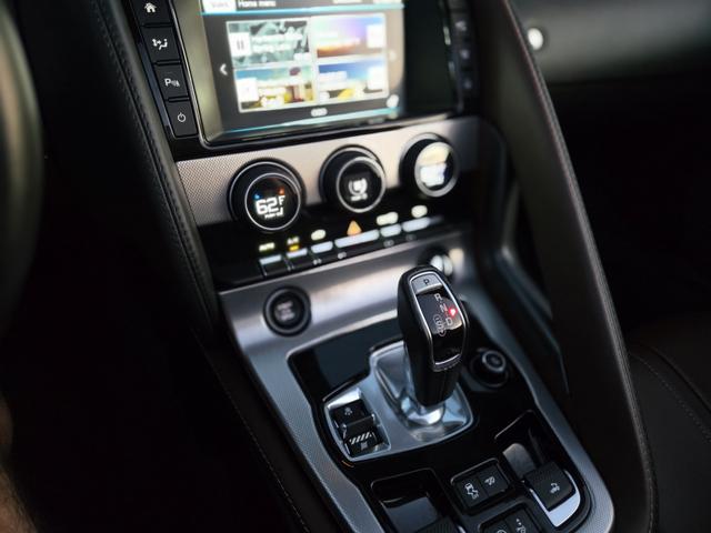 Photo of 2016 Blue Jaguar F-TYPE