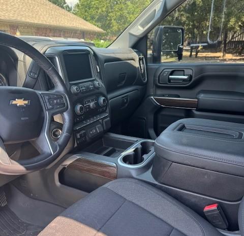 Photo of 2022 Red Chevrolet Silverado 2500