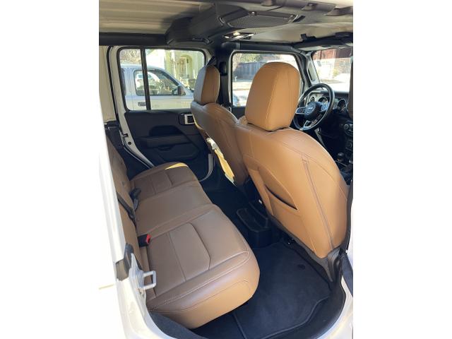 Photo of 2021 White Jeep Wrangler Unlimited