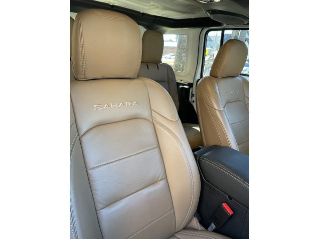 Photo of 2021 White Jeep Wrangler Unlimited