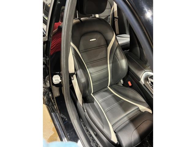 Photo of 2016 Black Mercedes-Benz C-Class
