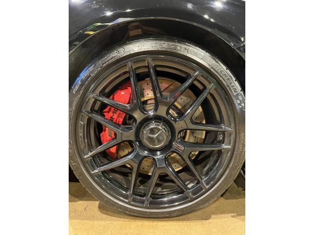 Photo of 2016 Black Mercedes-Benz C-Class