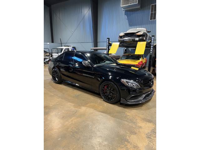 Photo of 2016 Black Mercedes-Benz C-Class