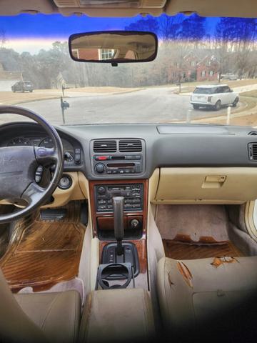 Photo of 1995 White Acura Legend