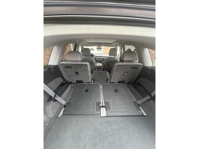 Photo of 2017 Silver Audi Q7