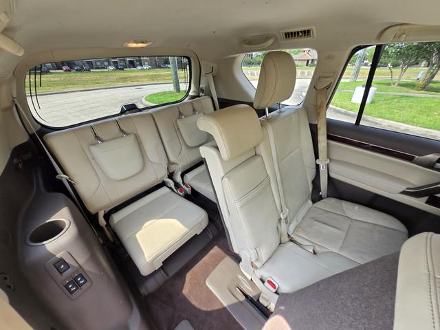 Photo of 2010 White Lexus GX 460