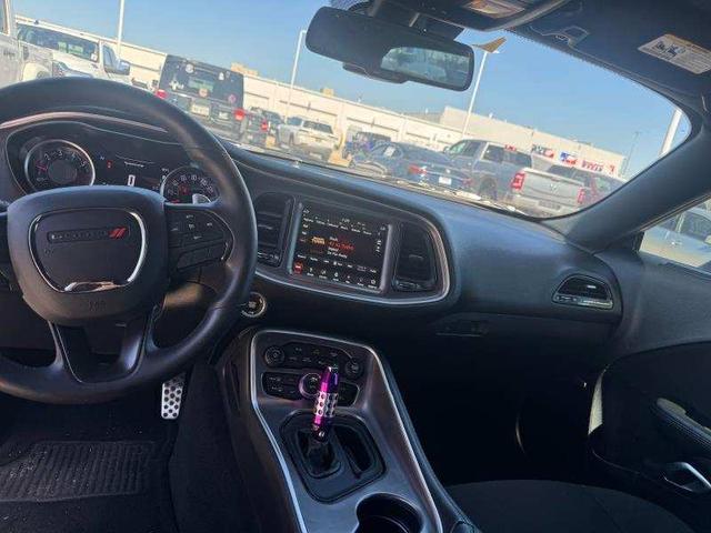 Photo of 2019 Black Dodge Challenger