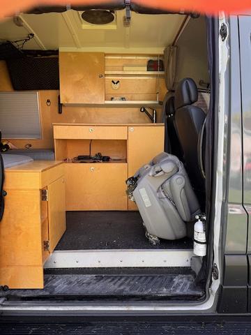 Photo of 2007 Gray Dodge Sprinter
