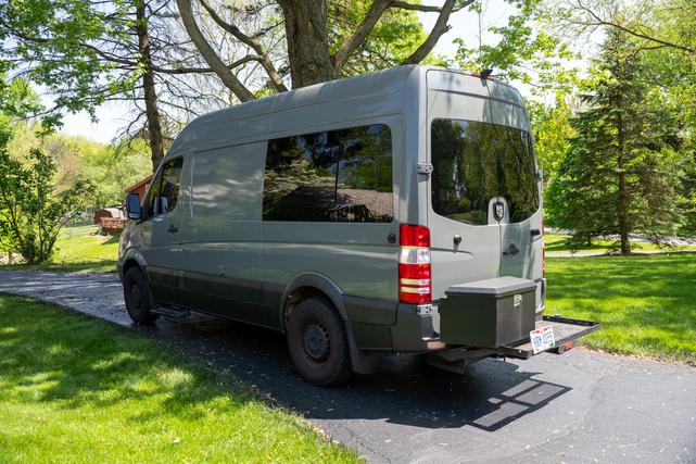 Photo of 2007 Gray Dodge Sprinter