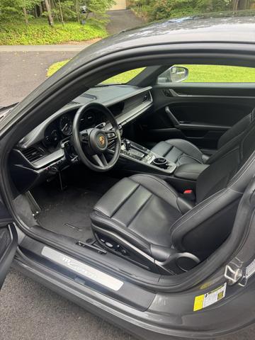 Photo of 2021 Gray Porsche 911