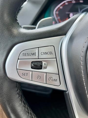 Photo of 2021 Gray BMW X7