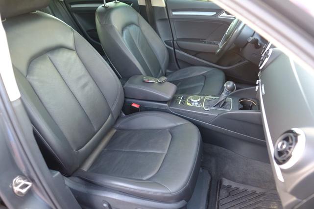 Photo of 2016 Gray Audi A3 e-tron