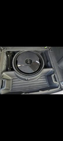 Photo of 2012 White Audi Q5