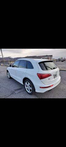 Photo of 2012 White Audi Q5
