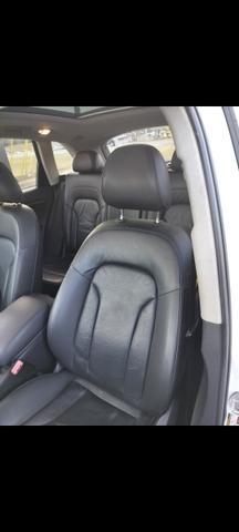 Photo of 2012 White Audi Q5