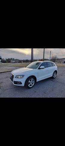 Photo of 2012 White Audi Q5