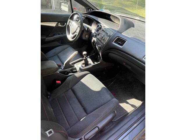 Photo of 2013 Gray Honda Civic
