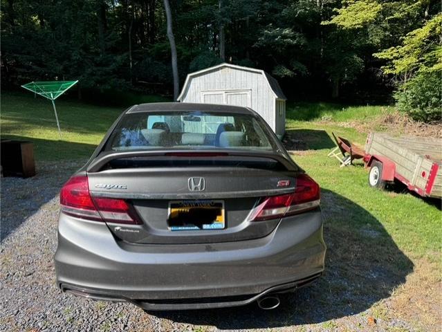 Photo of 2013 Gray Honda Civic