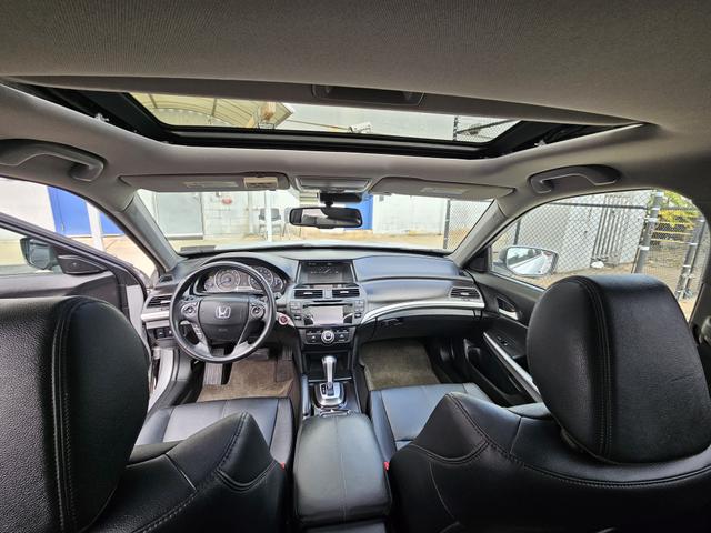 Photo of 2015 Silver Honda Crosstour