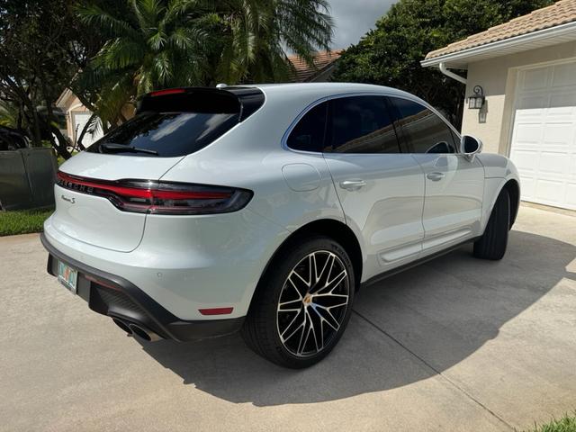 Photo of 2024 White Porsche Macan