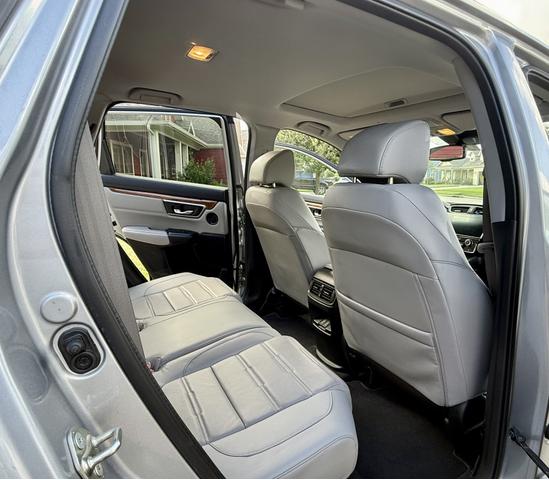 Photo of 2017 Silver Honda CR-V