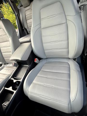 Photo of 2017 Silver Honda CR-V
