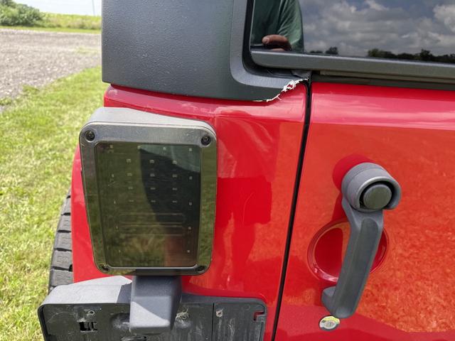 Photo of 2011 Red Jeep Wrangler Unlimited