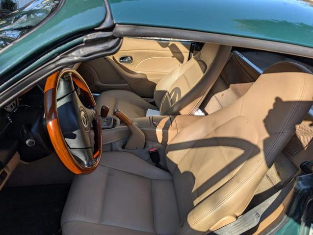 Photo of 2001 Green Mazda MX-5 Miata