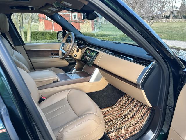 Photo of 2024 Green Land Rover Range Rover