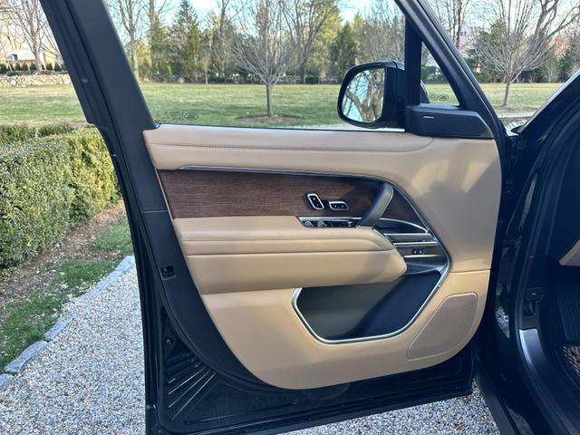Photo of 2024 Green Land Rover Range Rover
