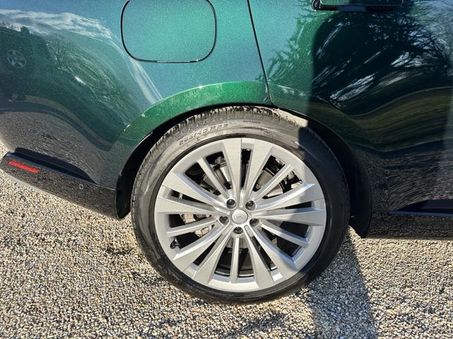 Photo of 2024 Green Land Rover Range Rover