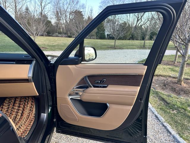 Photo of 2024 Green Land Rover Range Rover