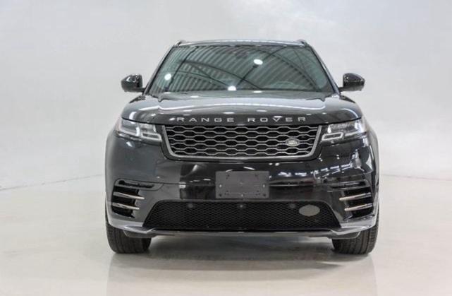 Photo of 2019 Black Land Rover Range Rover Velar