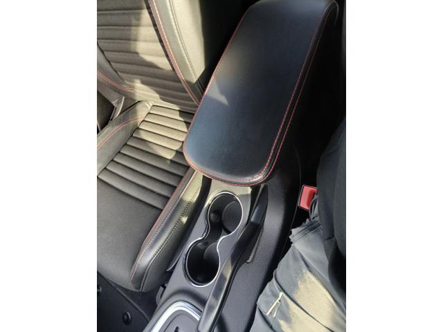 Photo of 2014 Black Dodge Avenger