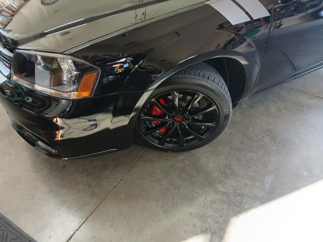 Photo of 2014 Black Dodge Avenger