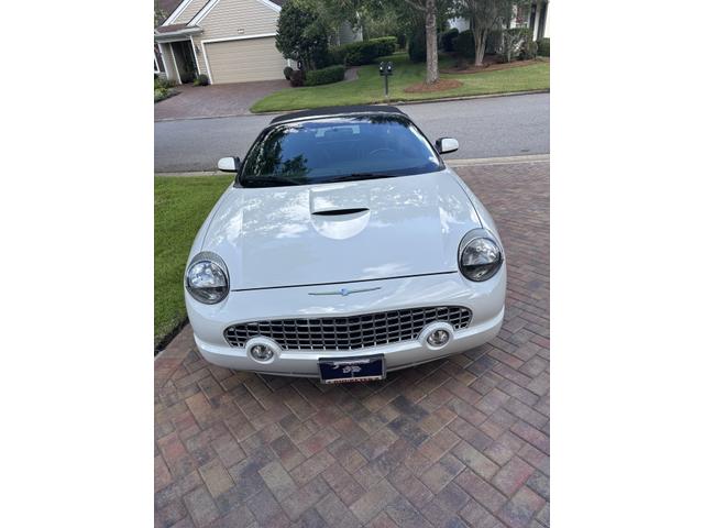 Photo of 2002 White Ford Thunderbird