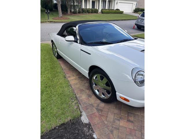 Photo of 2002 White Ford Thunderbird