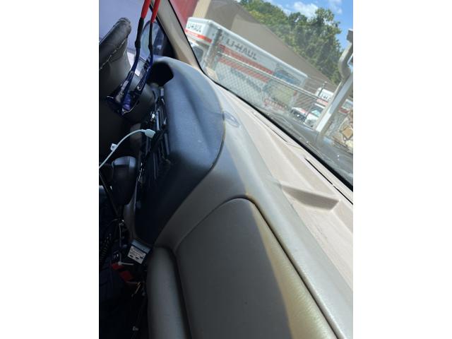 Photo of 2001 Black Ford F-250