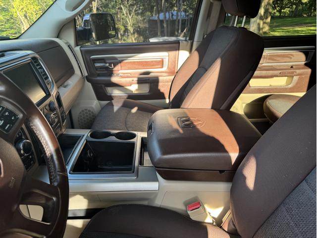 Photo of 2014 White RAM 1500